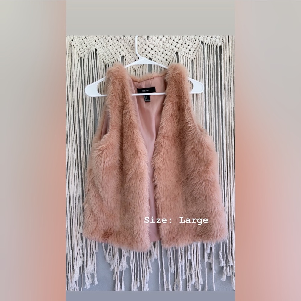 Forever 21, faux fur vest